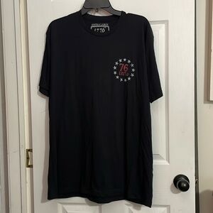 Men's black 1776 UNITED "the tree of liberty" t-shirt. Size XL